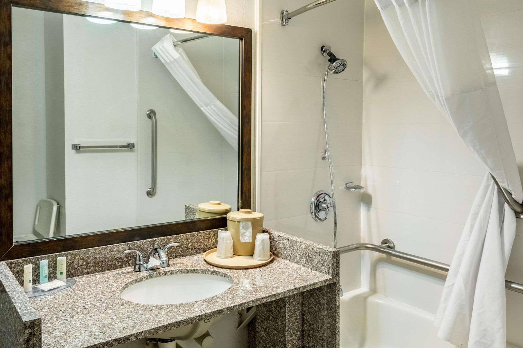 Quality Inn Trinidad Luaran gambar
