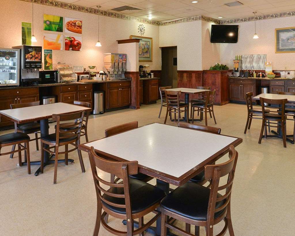Quality Inn Trinidad Restoran gambar